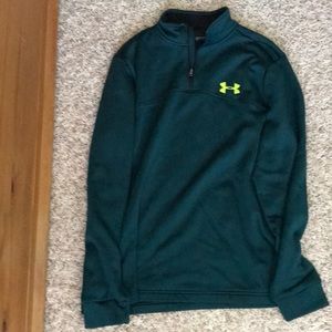 Men’s under Armour sweatshirt
